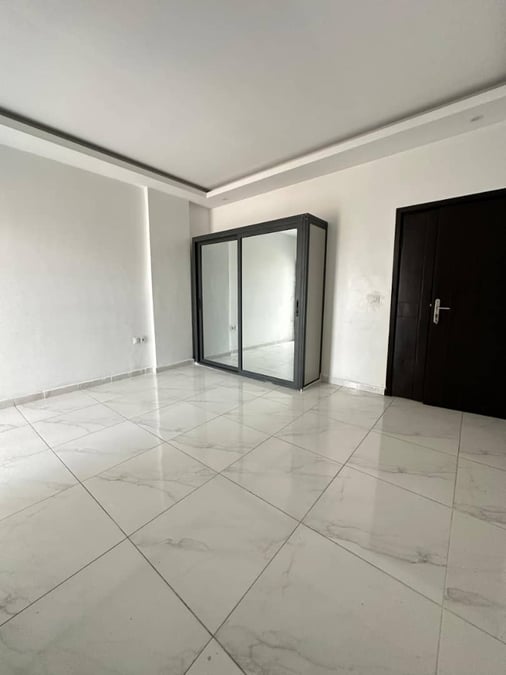 SALWA LAYAL — Appartement 4 pièces à louer, Angré CHU, Cocody — Angré CHU, Cocody (photo 3)