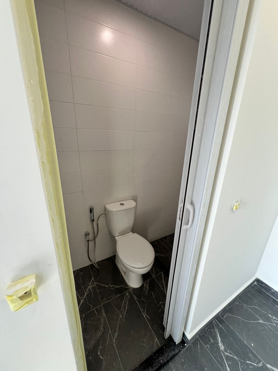 toilette chambre de bonne marcory résidentiel